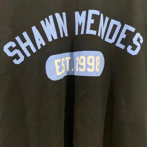 Shawn Mendes SOLD OUT Tour Concert T-Shirt - Picture 3 of 7